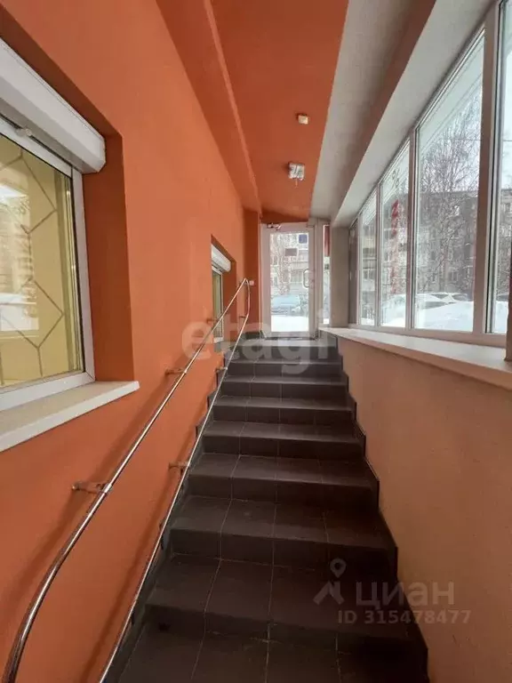 Офис в Коми, Сыктывкар ул. Карла Маркса, 180/1 (96 м) - Фото 1