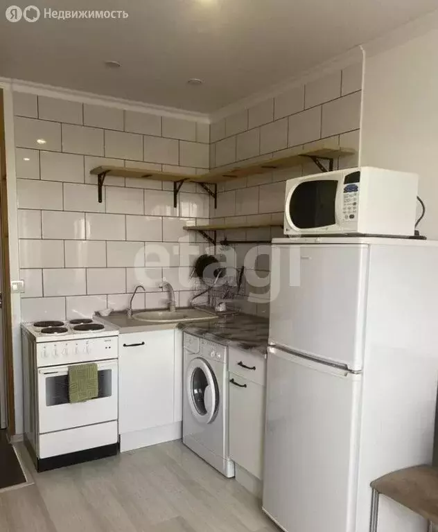 Квартира-студия: Тюмень, улица 30 лет Победы, 92 (16.2 м) - Фото 1