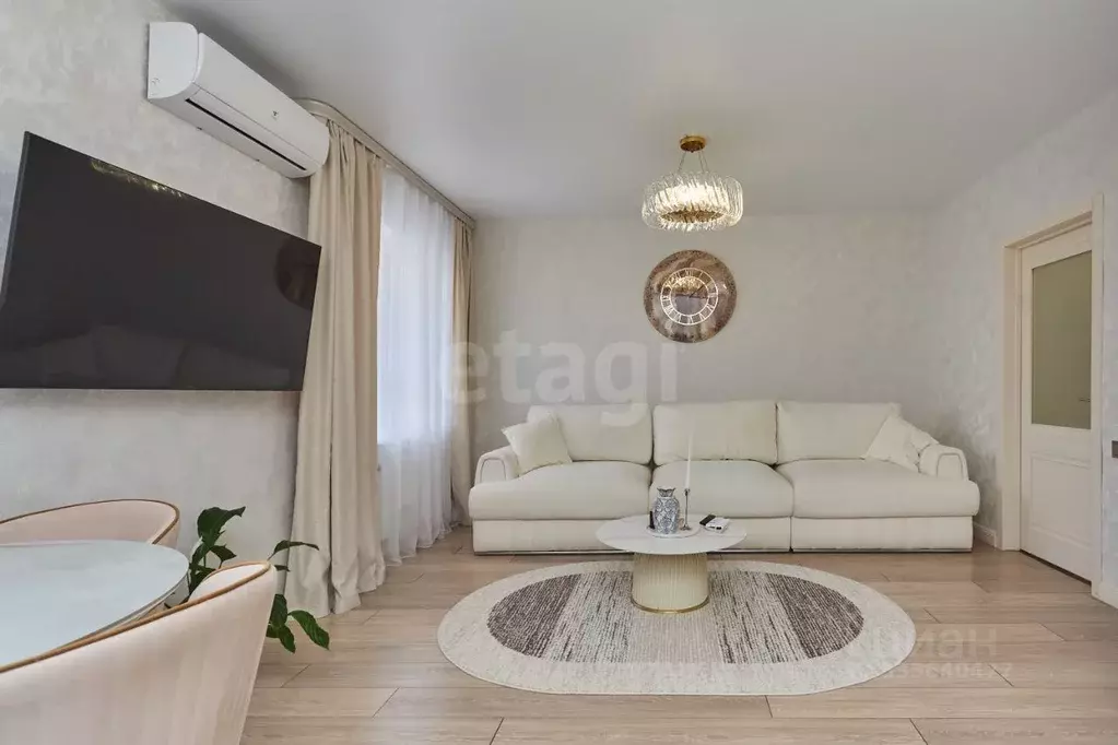 3-к кв. Башкортостан, Уфа Кавказская ул., 17/1 (70.3 м) - Фото 1