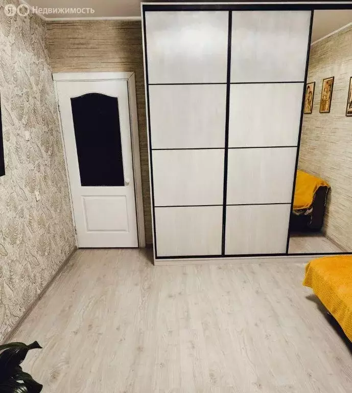 2-комнатная квартира: Томск, улица Павла Нарановича, 3 (34.2 м) - Фото 1