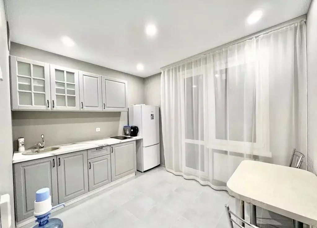 2-к кв. Татарстан, Казань ул. Натана Рахлина, 15к2 (60.0 м) - Фото 1