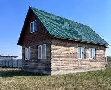 Дом в Омская область, Любинский район, с. Любино-Малороссы ... - Фото 0