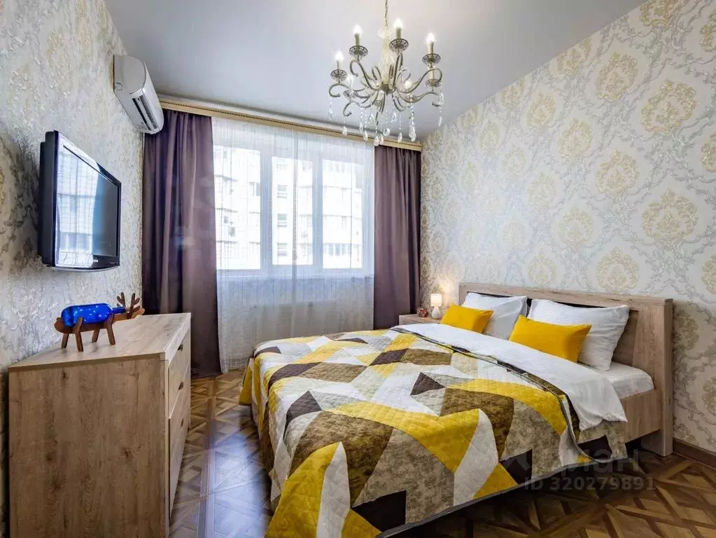 1-к кв. Крым, Симферополь ул. Железнодорожная, 1Г (37.0 м) - Фото 1