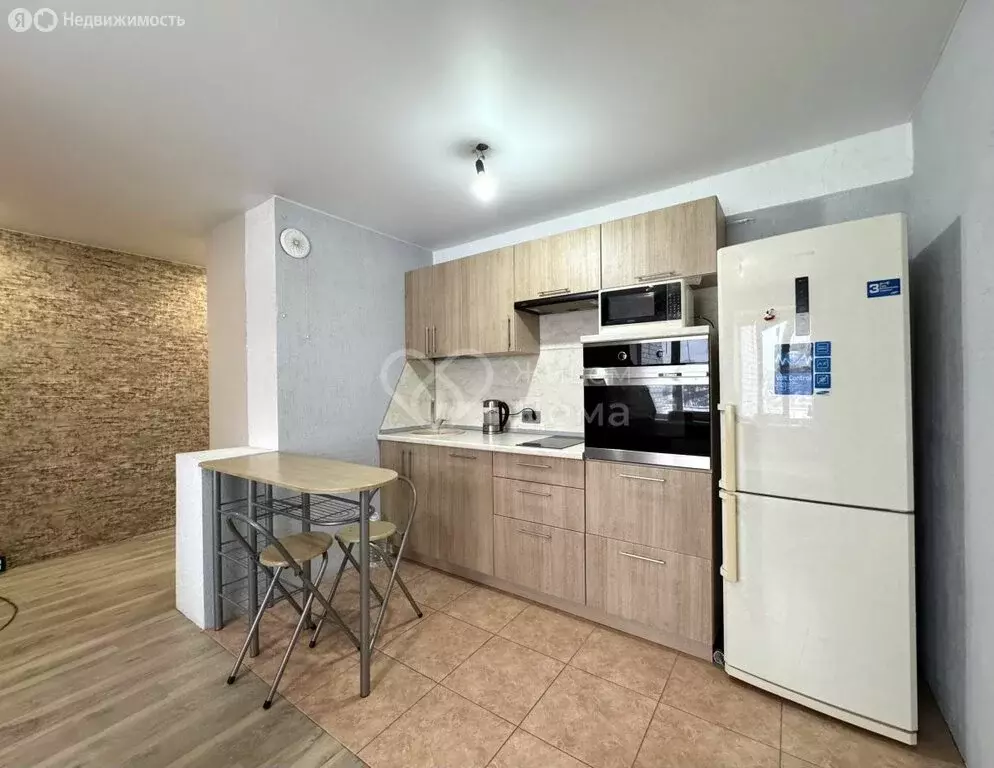 2-комнатная квартира: Волгоград, Высокая улица, 18А (41 м) - Фото 1