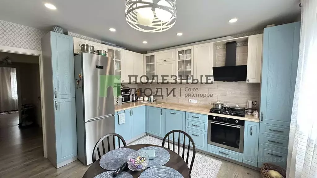 3-к кв. Курганская область, Курган Заозерный жилрайон, 5-й мкр, 10 ... - Фото 1