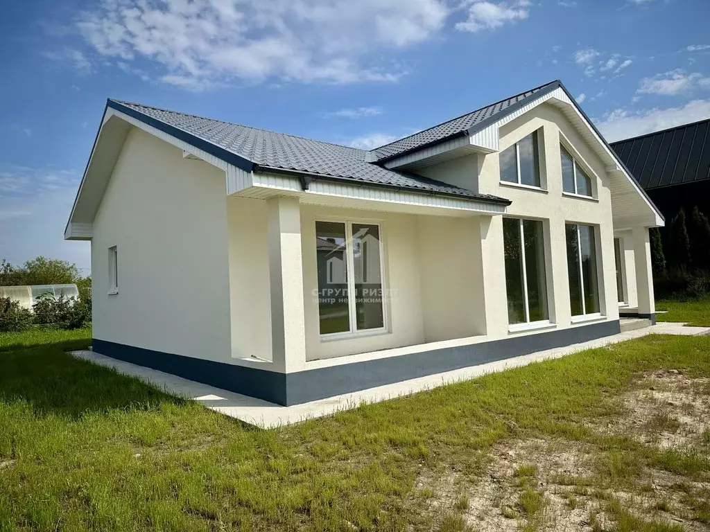 Дом в Калининградская область, Гурьевский муниципальный округ, пос. ... - Фото 1