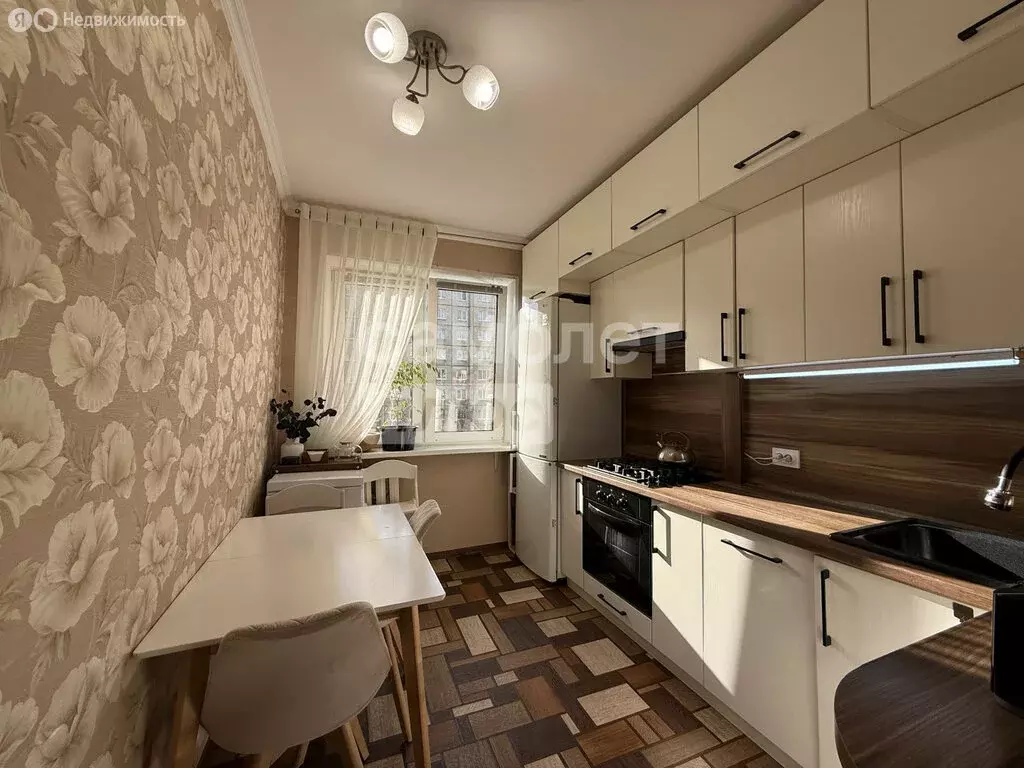 2-комнатная квартира: Димитровград, Гвардейская улица, 39 (49.9 м) - Фото 1