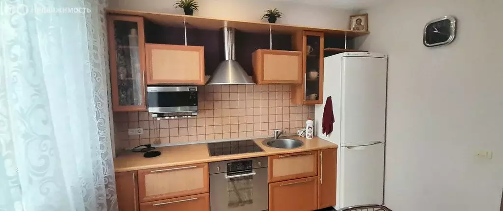 3-комнатная квартира: Златоуст, проспект Мира, 30 (71 м) - Фото 1