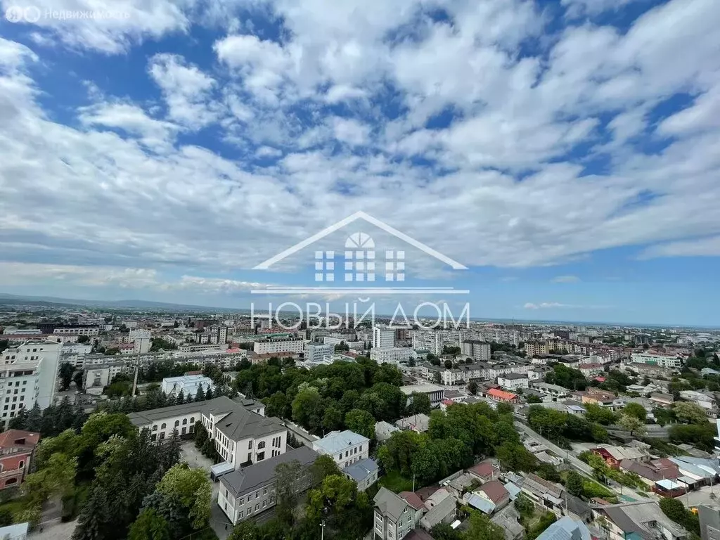 2-комнатная квартира: Нальчик, улица Лермонтова, 2 (77.35 м) - Фото 0