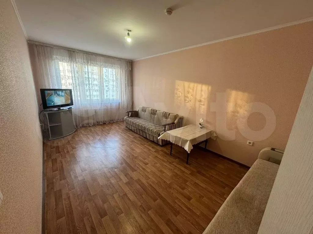 2-к. квартира, 56 м, 8/16 эт. - Фото 0