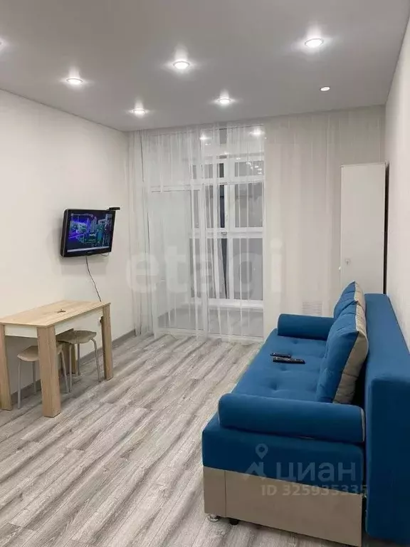 Студия Тюменская область, Тюмень ул. Павла Никольского, 10к1блок2 ... - Фото 1