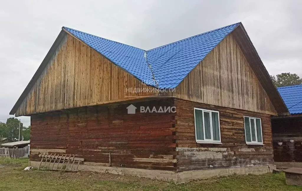 Дом в Приморский край, с. Чугуевка ул. Черемуховая (180 м) - Фото 0