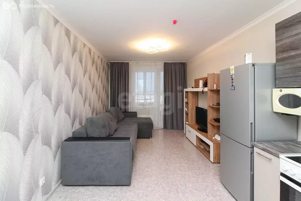 Квартира-студия: Красноярск, проспект Машиностроителей, 35 (28 м) - Фото 2