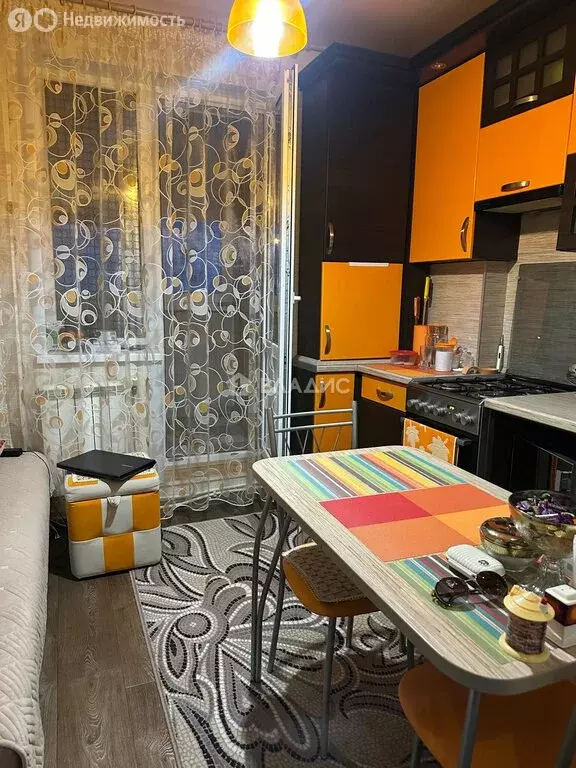 1-комнатная квартира: Белгород, улица Есенина, 48 (35 м) - Фото 2