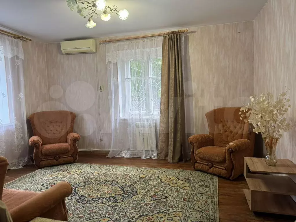 2-к. квартира, 52 м, 1/2 эт. - Фото 0