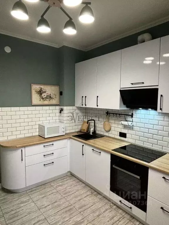 2-к кв. Белгородская область, Старый Оскол Дубрава мкр, 3 кв-л, 33 ... - Фото 1