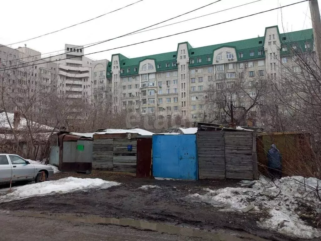 Участок в Омск, Учебная улица (6 м) - Фото 1