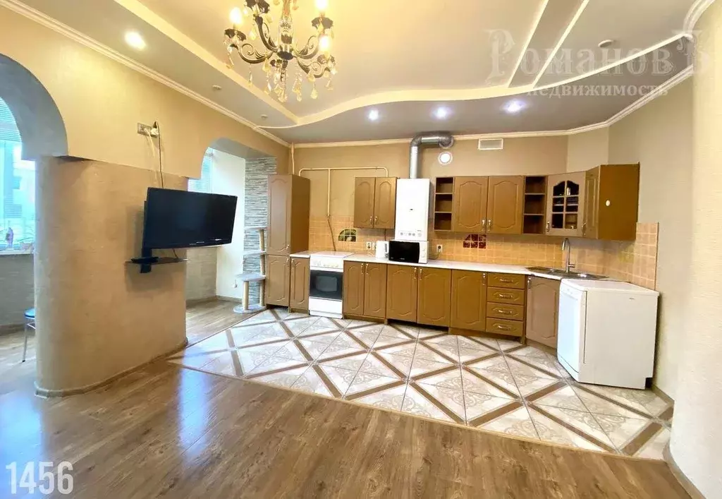 3-к кв. Ставропольский край, Ставрополь ул. Ленина, 31 (132.0 м) - Фото 1