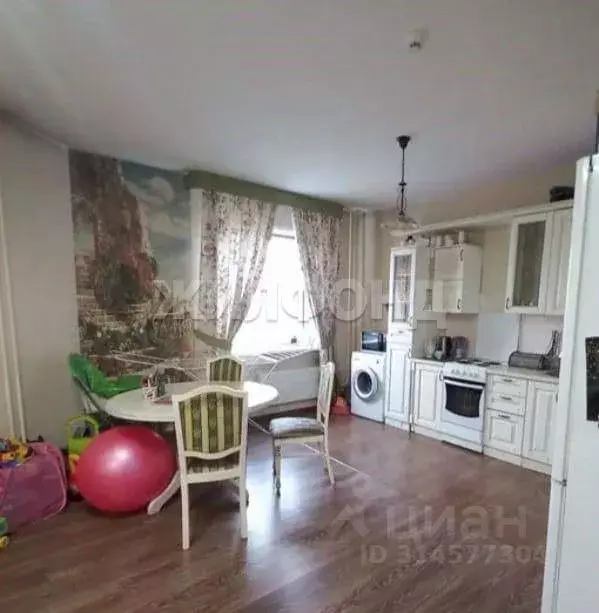 3-к кв. Хакасия, Абакан ул. Маршала Жукова, 89 (82.0 м) - Фото 1