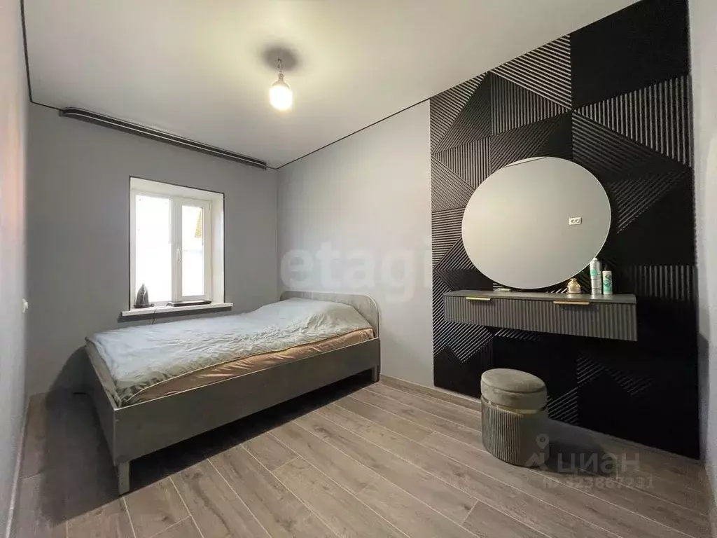 Дом в Ростовская область, Шахты Аютинская ул. (63 м) - Фото 1