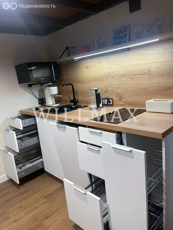3-комнатная квартира: Тюмень, улица Федюнинского, 56к2 (75 м) - Фото 1