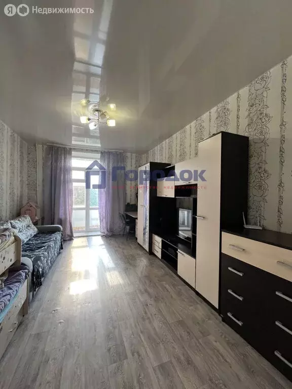 2-комнатная квартира: Каменск-Уральский, Алюминиевая улица, 11 (60.8 ... - Фото 1