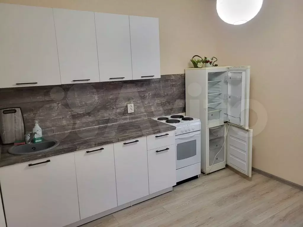 1-к. квартира, 40,6 м, 9/17 эт. - Фото 0