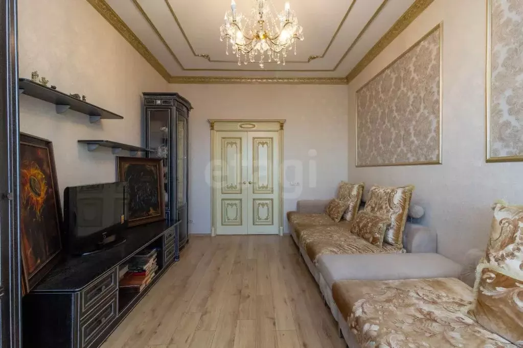 2-к кв. Красноярский край, Красноярск ул. Республики, 47 (65.2 м) - Фото 0