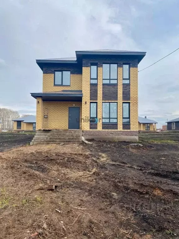 Дом в Башкортостан, Уфимский район, Дмитриевский сельсовет, д. ... - Фото 0