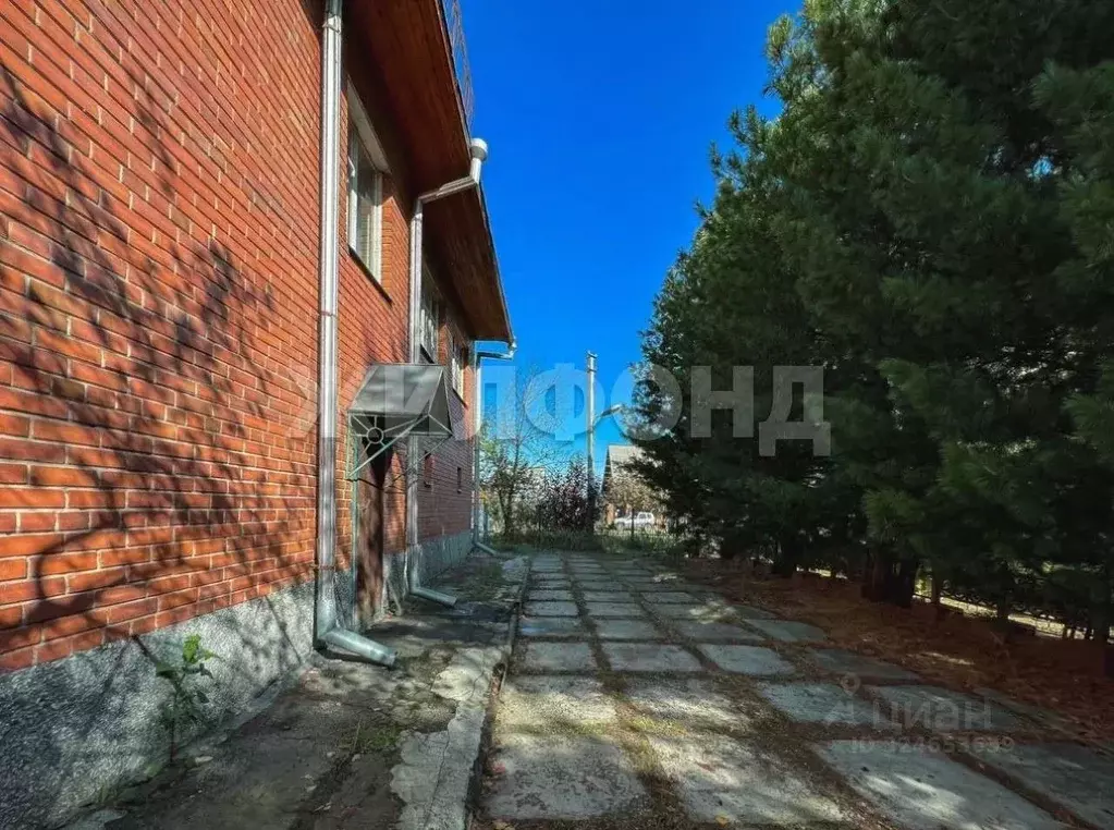 Дом в Новосибирская область, Ордынский район, д. Новый Шарап Лесная ... - Фото 2