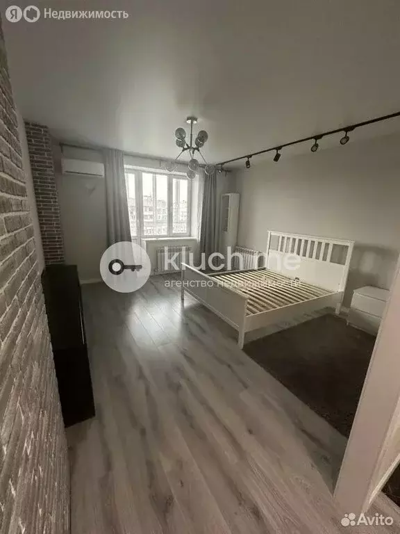 2-комнатная квартира: Казань, улица Ноксинский Спуск, 10 (56.8 м) - Фото 1