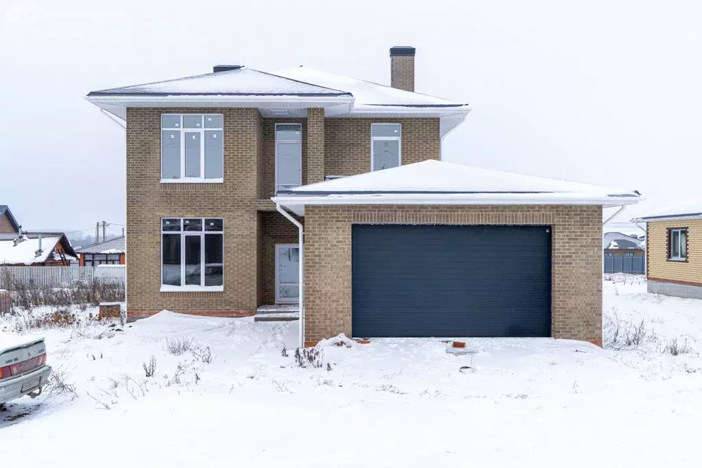 Дом в село Пермяки, Ягодная улица, 3 (232 м) - Фото 1