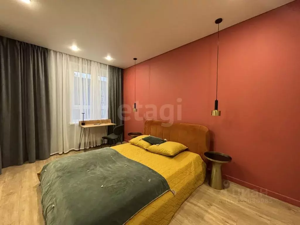 2-к кв. Тюменская область, Тюмень ул. Республики, 204к4 (58.0 м) - Фото 1