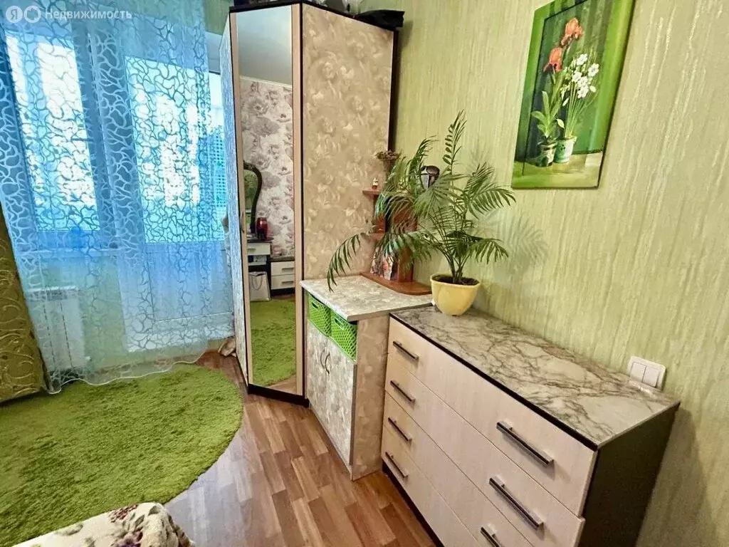 3-комнатная квартира: Курск, проспект Анатолия Дериглазова, 13 (78.9 ... - Фото 1