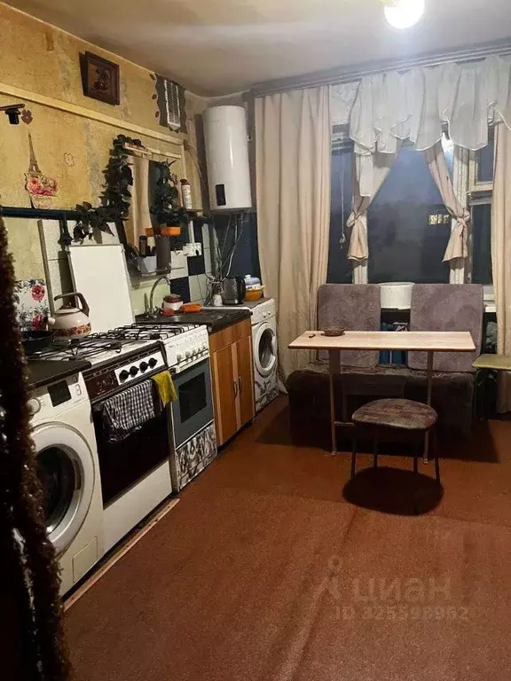 Комната Самарская область, Самара Средне-Садовая ул., 32 (10.0 м) - Фото 1