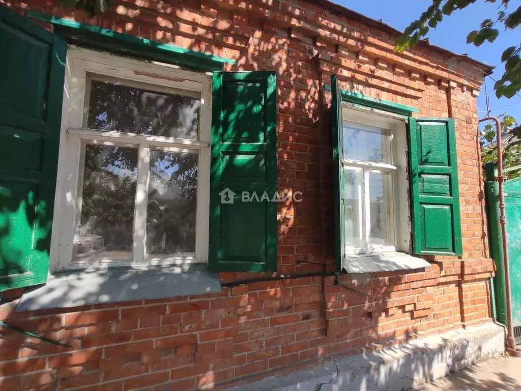 Дом в Краснодарский край, Ейск ул. Осипенко (71 м) - Фото 0