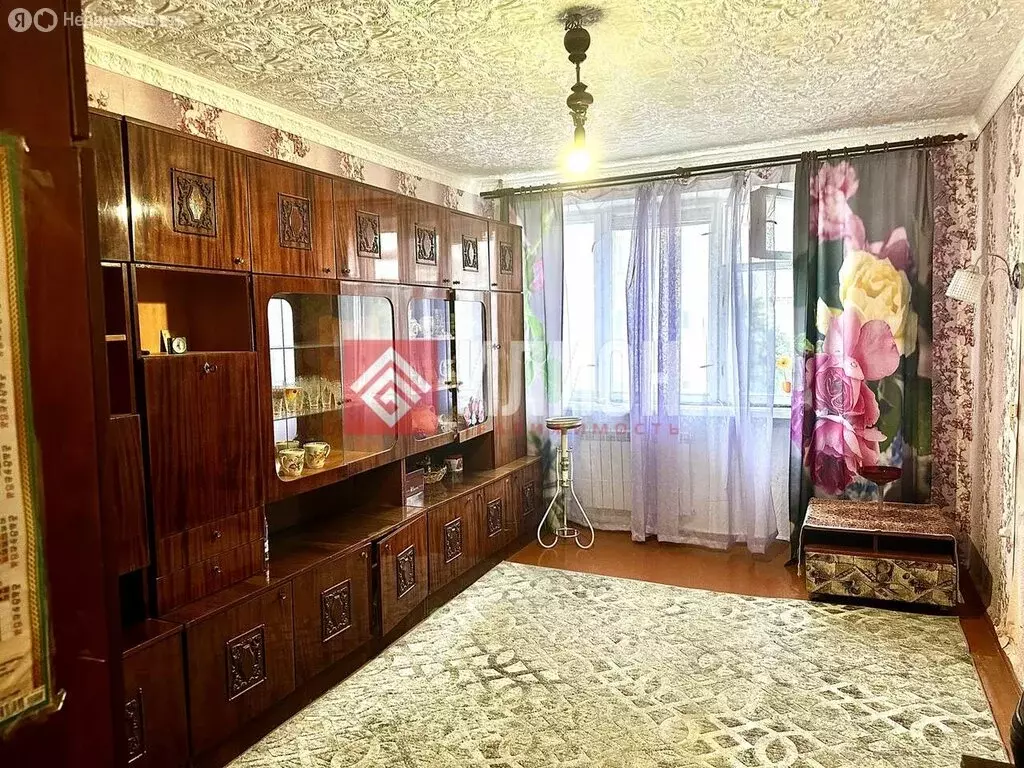 2-комнатная квартира: Севастополь, улица Репина, 10 (40 м) - Фото 1