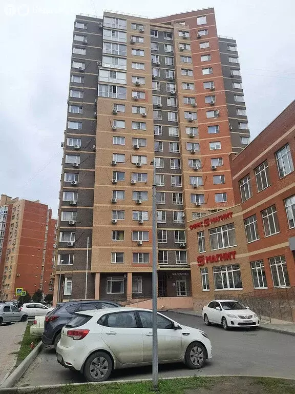 2-комнатная квартира: Батайск, улица Северная Звезда, 2/3 (75 м) - Фото 1