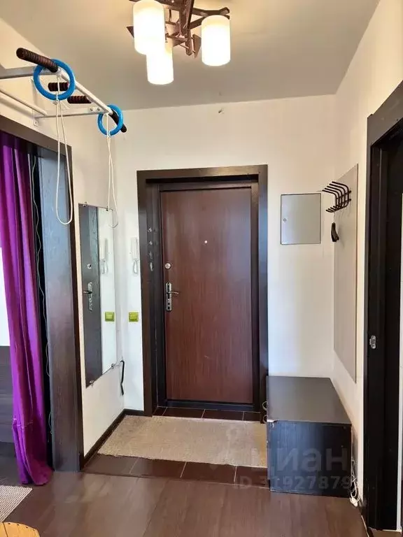 Студия Иркутская область, Иркутск Дальневосточная ул., 154/1 (35.0 м) - Фото 1