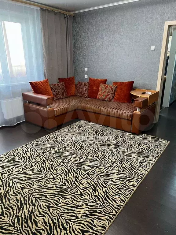 1-к. квартира, 41 м, 9/10 эт. - Фото 1