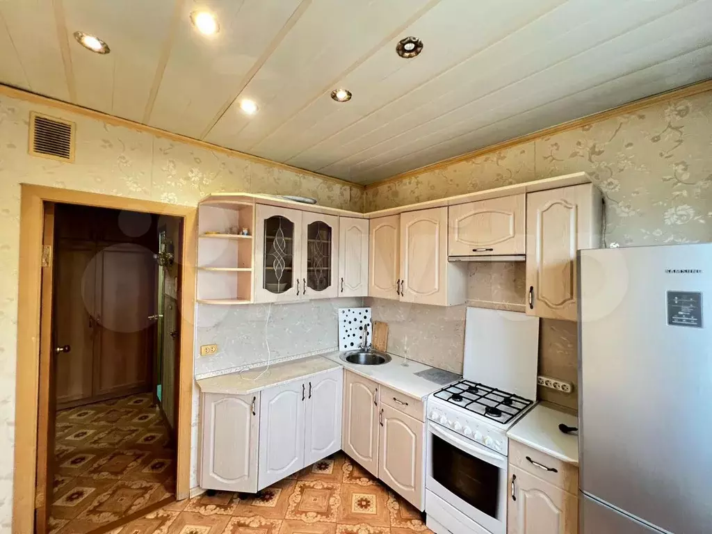 2-к. квартира, 54 м, 6/9 эт. - Фото 1