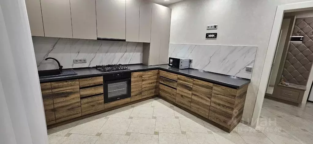 1-к кв. Краснодарский край, Ейск Красная ул., 76/2 (49.0 м) - Фото 2