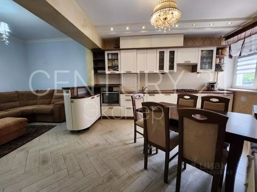 3-к кв. Калининградская область, Калининград ул. Юрия Гагарина, 15 ... - Фото 2