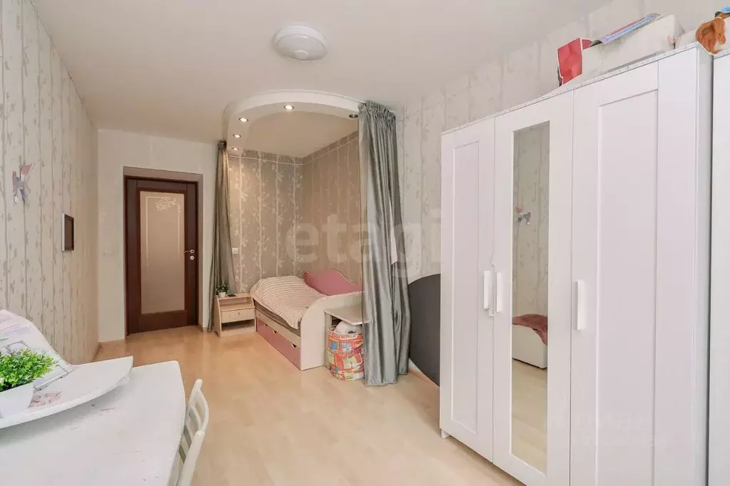 4-к кв. Удмуртия, Ижевск Удмуртская ул., 247В (105.0 м) - Фото 1