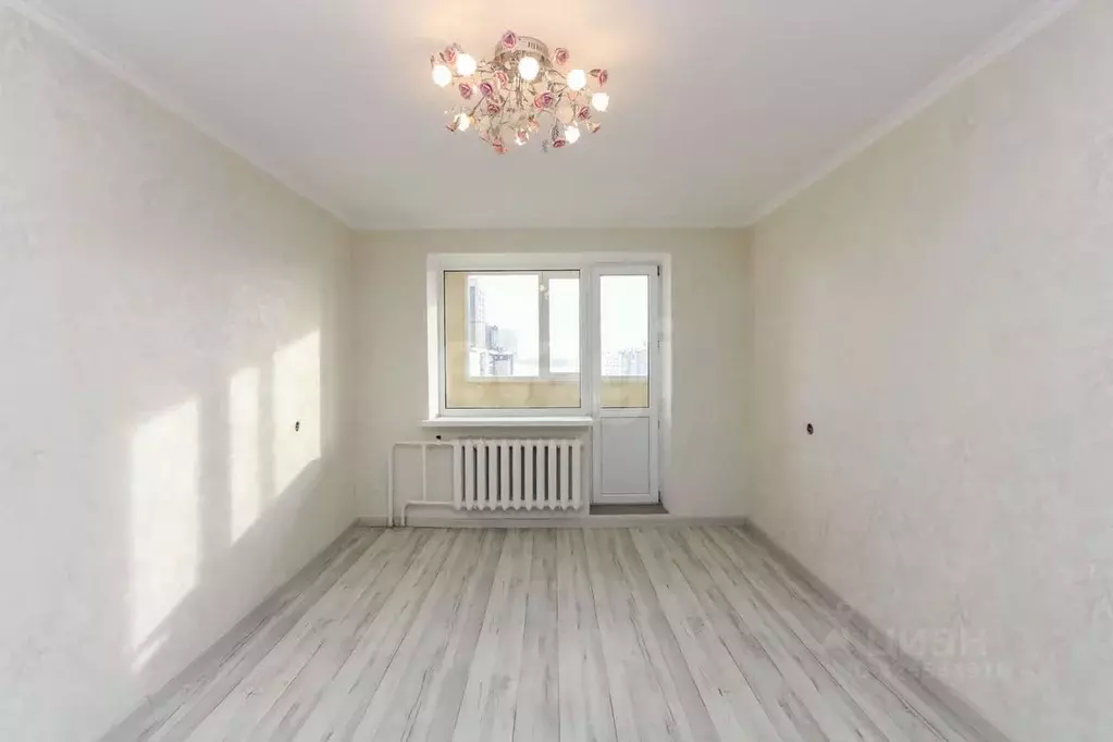 1-к кв. Тюменская область, Тюмень ул. Казачьи луга, 11 (33.5 м) - Фото 1