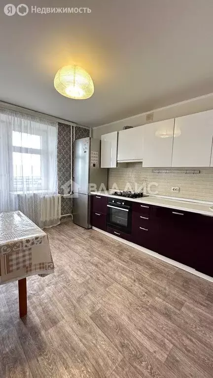 1-комнатная квартира: Октябрьский, 34-й микрорайон, 15/1 (42.5 м) - Фото 0