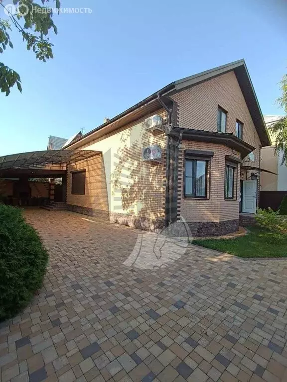 Дом в Краснодар, Осетинская улица (240 м) - Фото 1