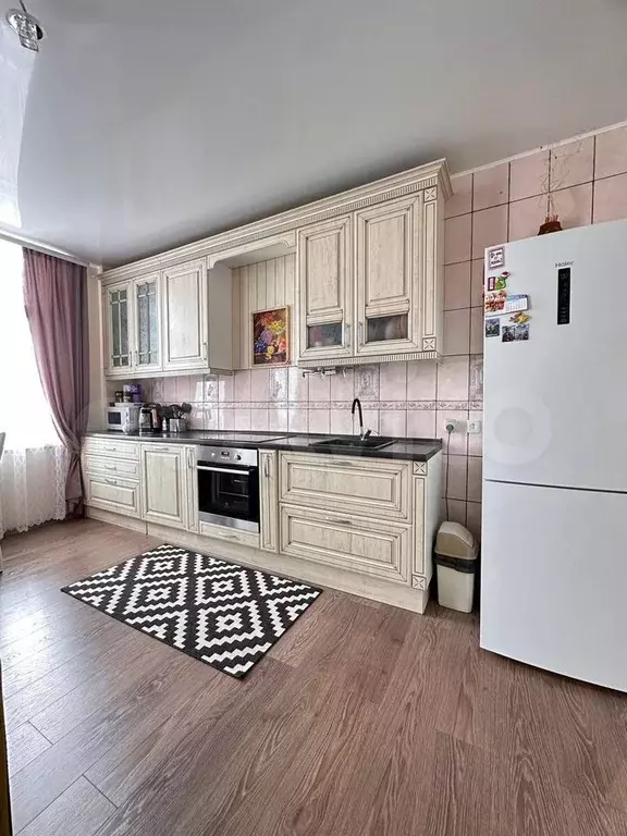 2-к. квартира, 70 м, 16/17 эт. - Фото 0