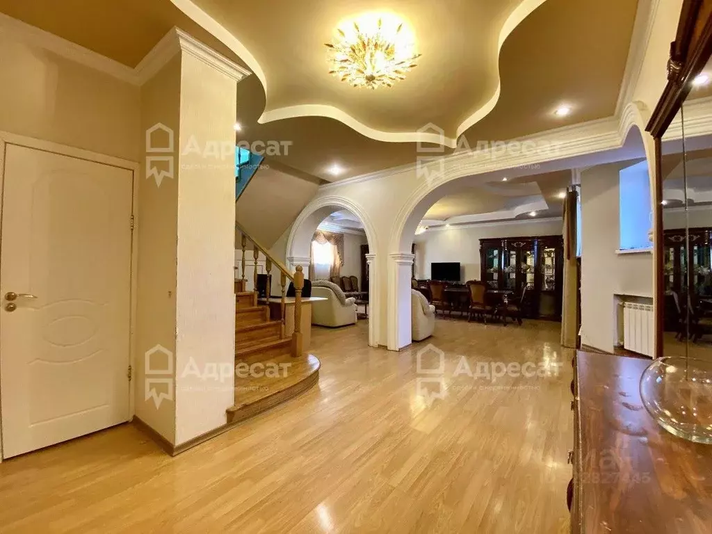 Дом в Волгоградская область, Волгоград Ленская ул. (396 м) - Фото 2