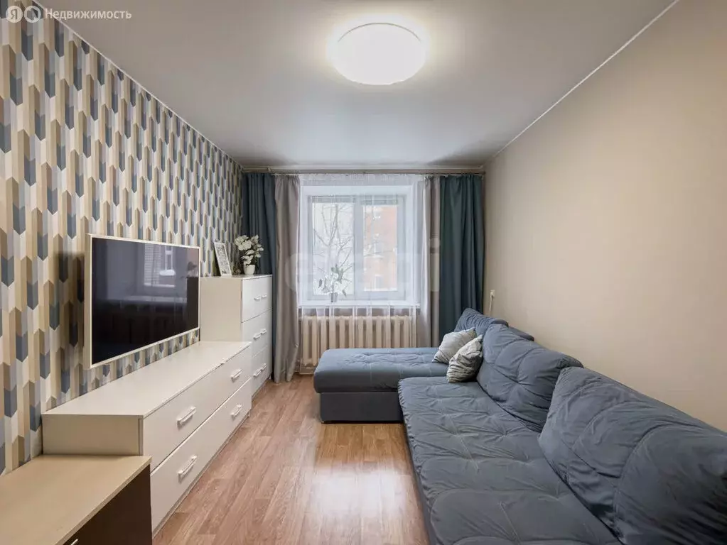 3-комнатная квартира: Вологда, улица Городской Вал, 28 (61.7 м) - Фото 1